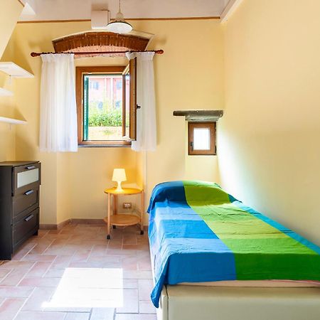Livorno Yellow Apartament Near The Sea Екстер'єр фото